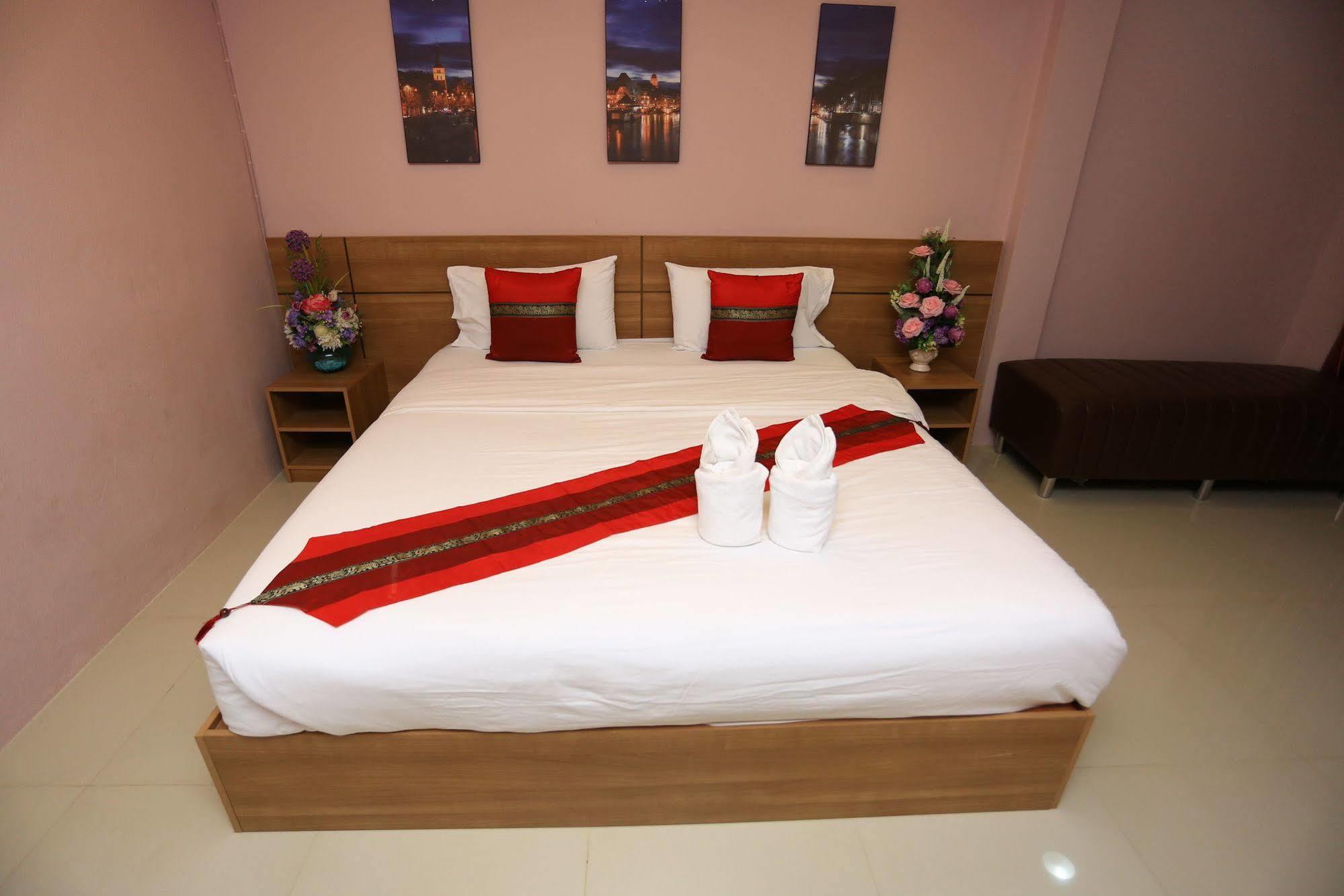 Airbest Gemtree Lampang Hotel Exteriér fotografie