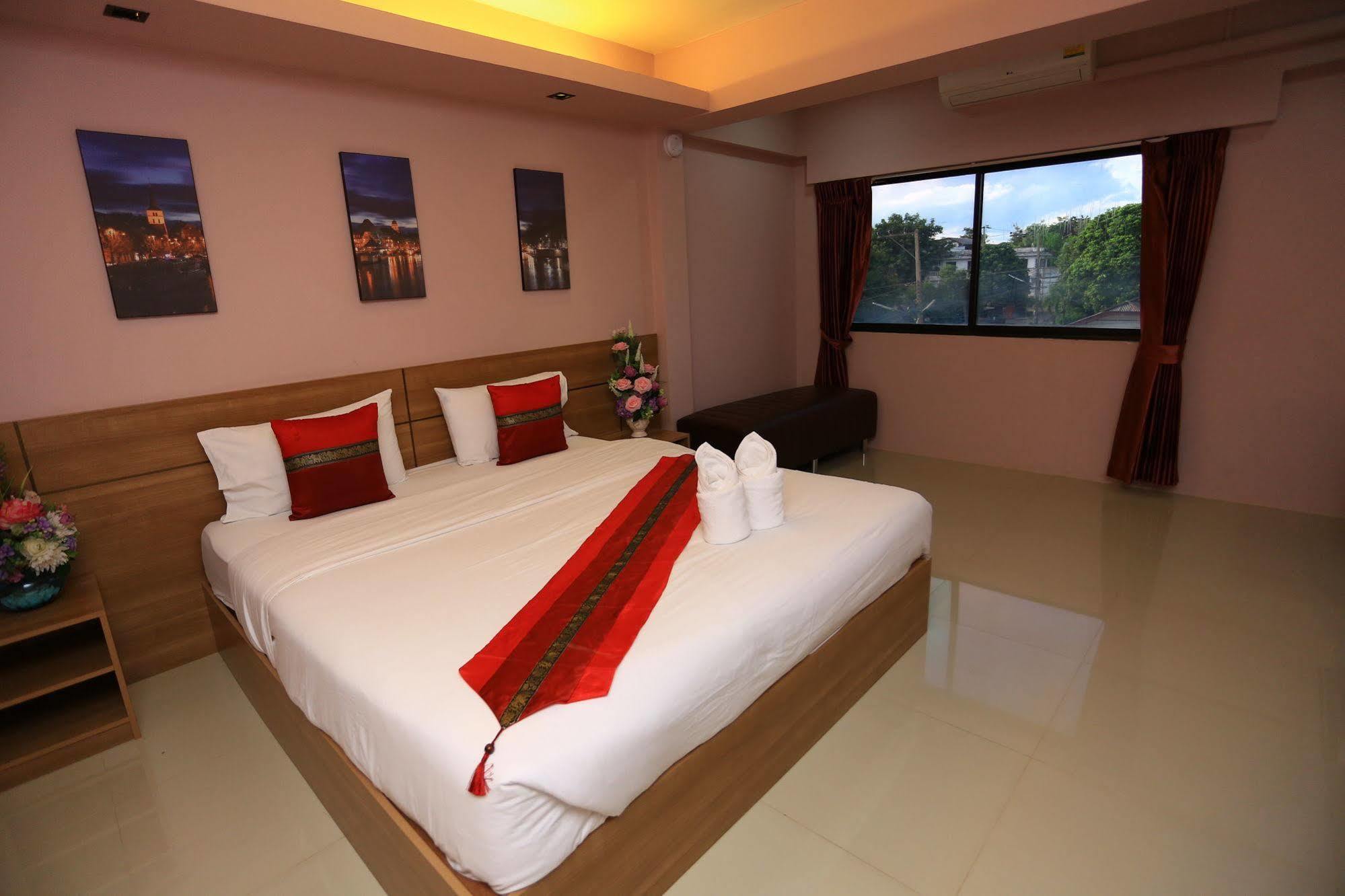 Airbest Gemtree Lampang Hotel Exteriér fotografie