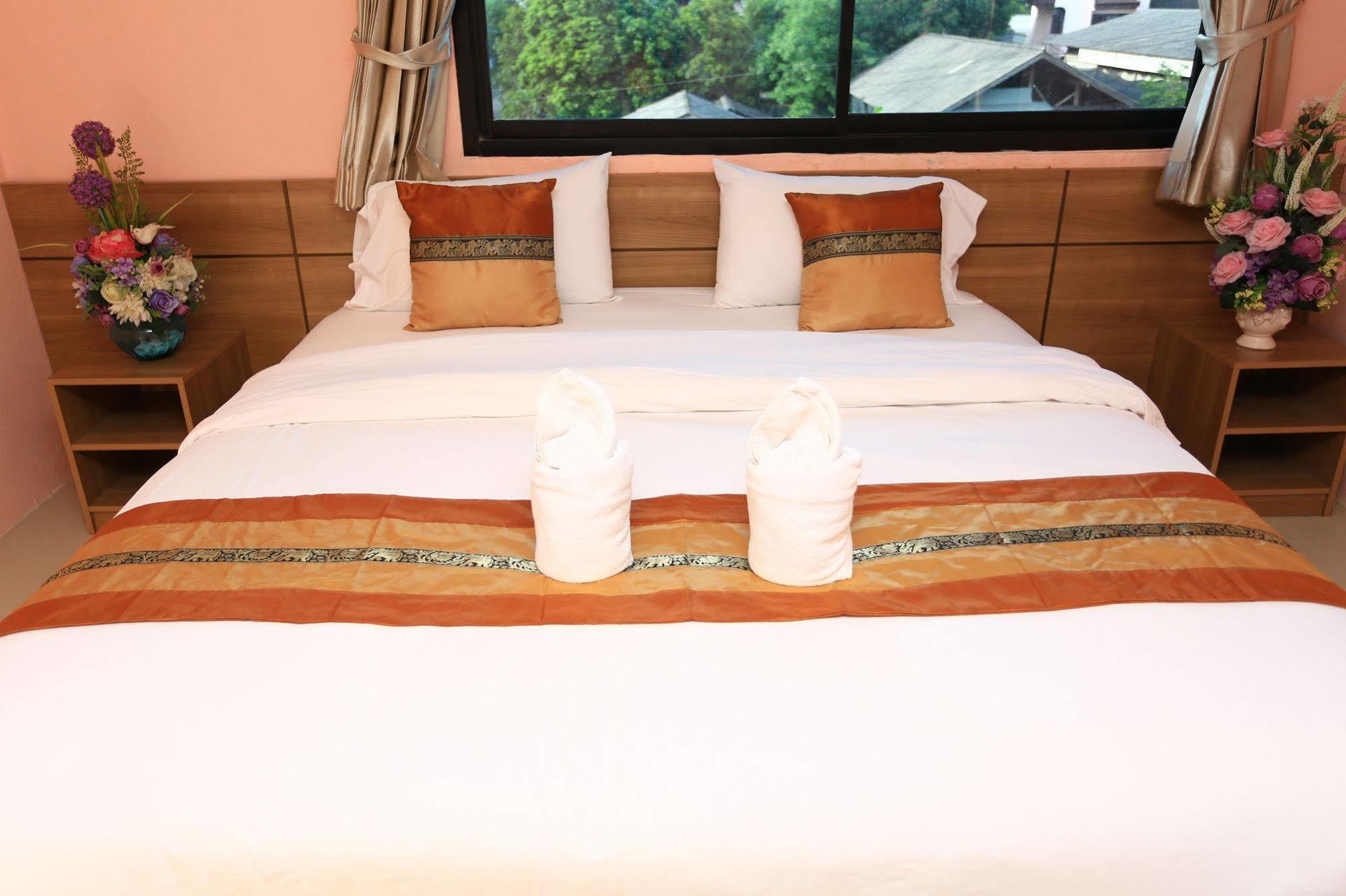 Airbest Gemtree Lampang Hotel Exteriér fotografie